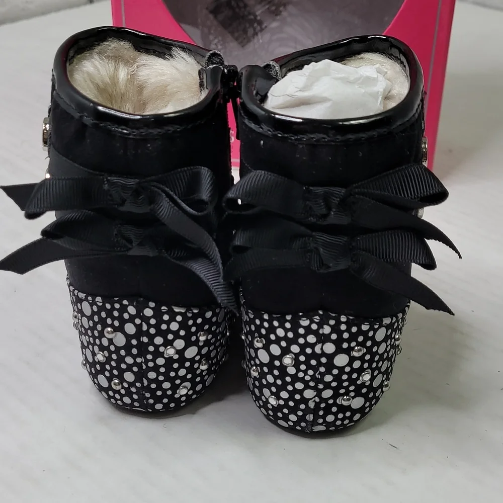 NWT stuart weitzman baby Pali studded moto boots